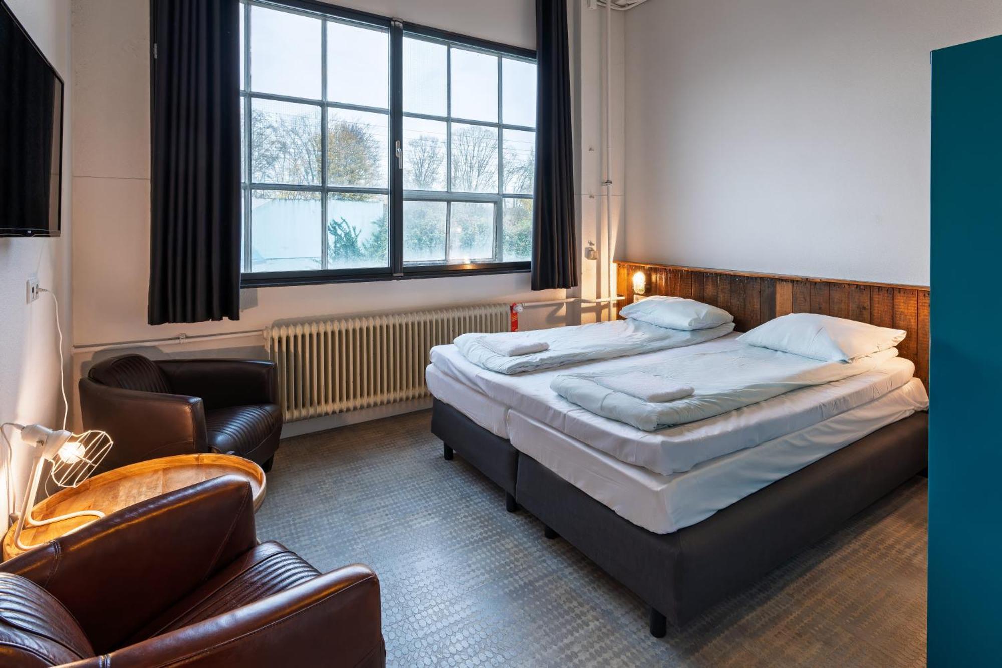 Stayokay Hostel Eindhoven - Blue Collar Ngoại thất bức ảnh