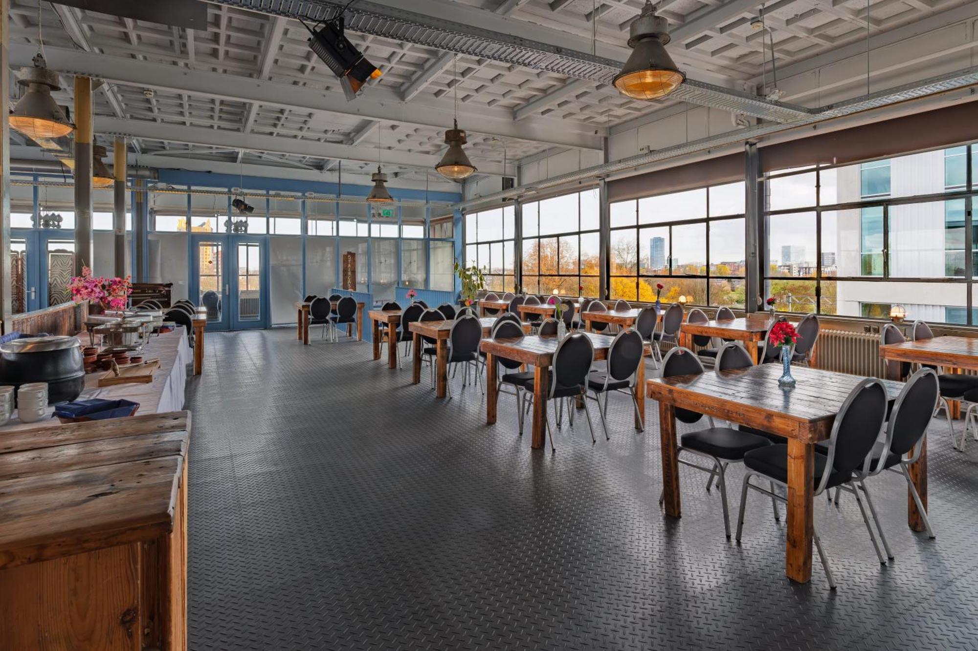 Stayokay Hostel Eindhoven - Blue Collar Ngoại thất bức ảnh