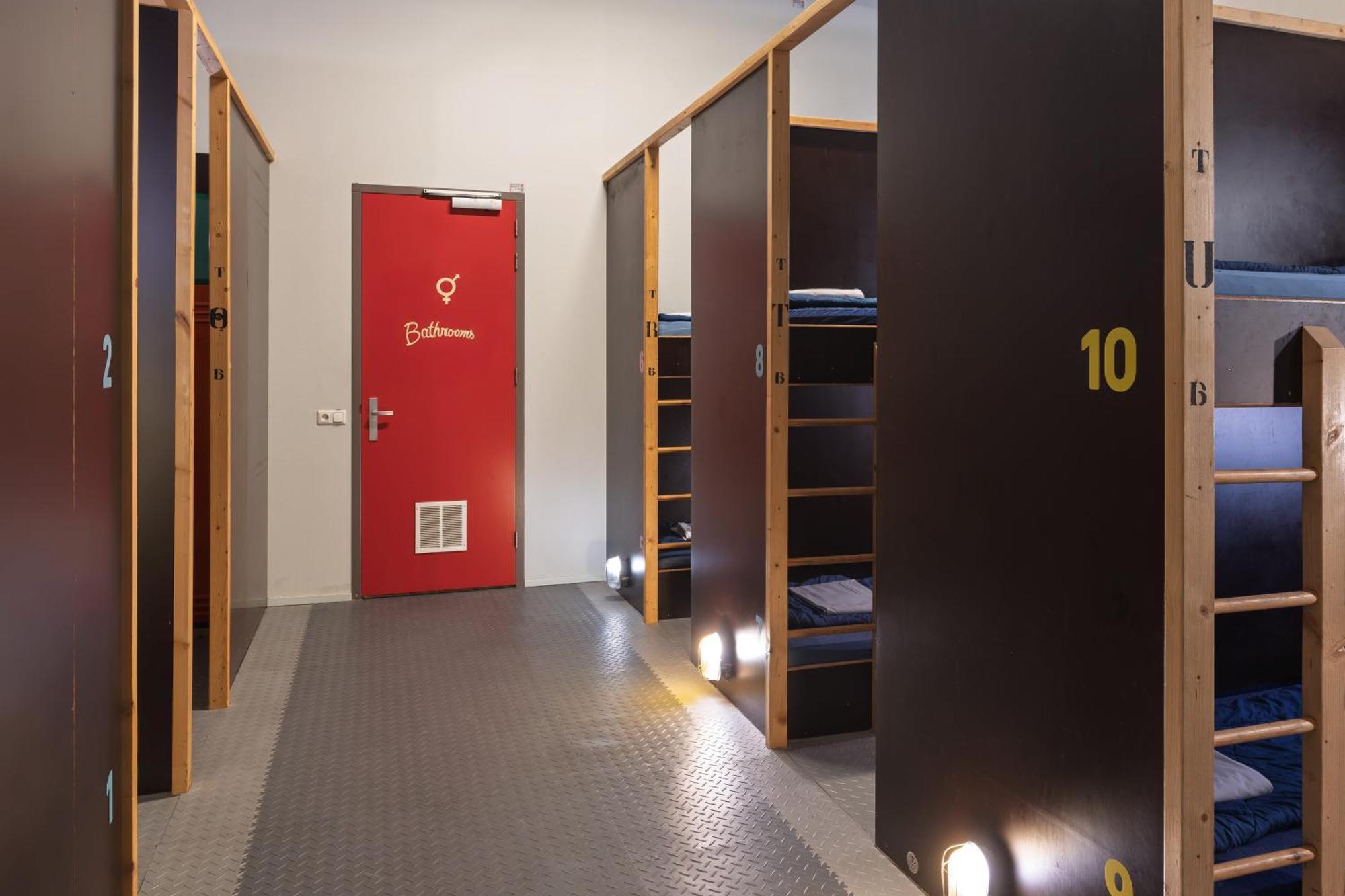 Stayokay Hostel Eindhoven - Blue Collar Ngoại thất bức ảnh