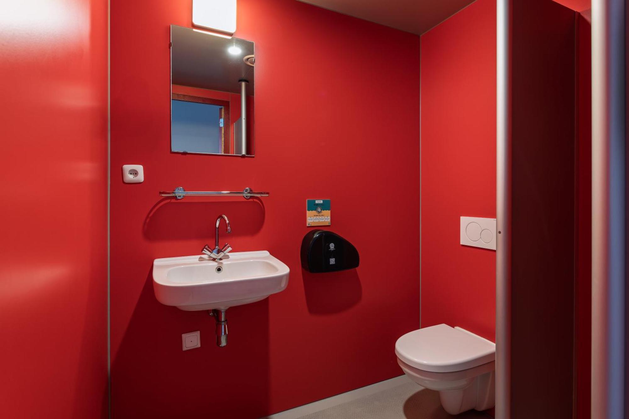 Stayokay Hostel Eindhoven - Blue Collar Phòng bức ảnh