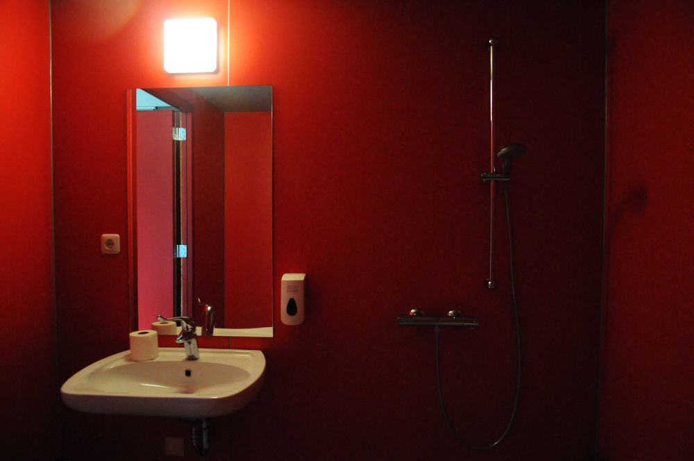 Stayokay Hostel Eindhoven - Blue Collar Ngoại thất bức ảnh