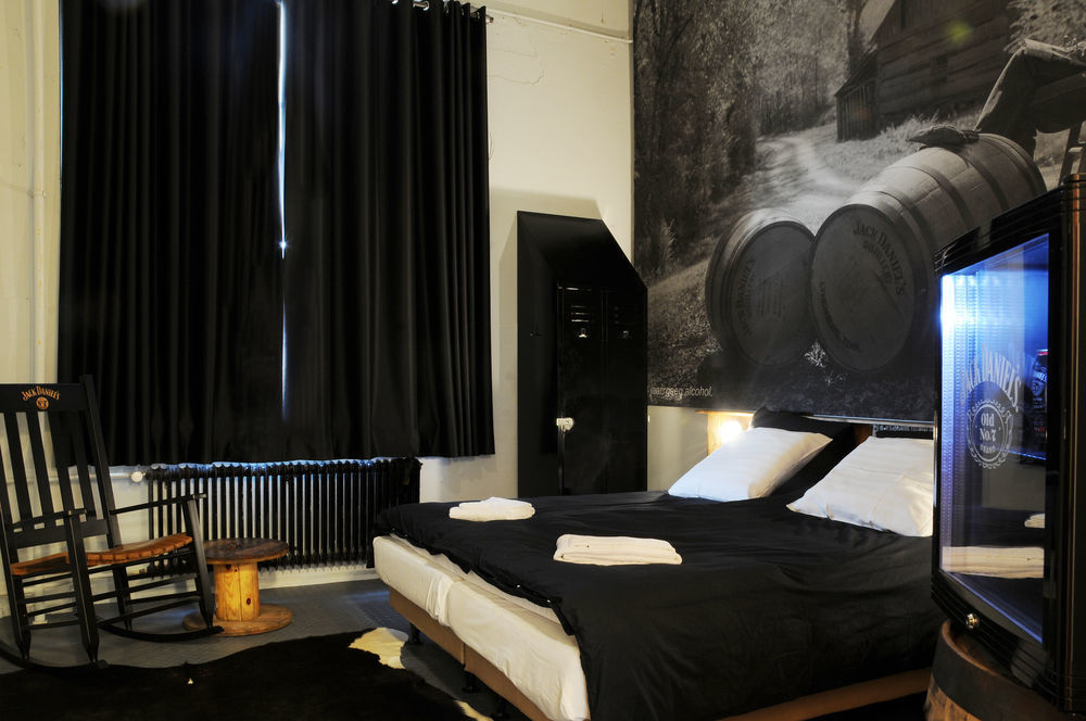 Stayokay Hostel Eindhoven - Blue Collar Ngoại thất bức ảnh