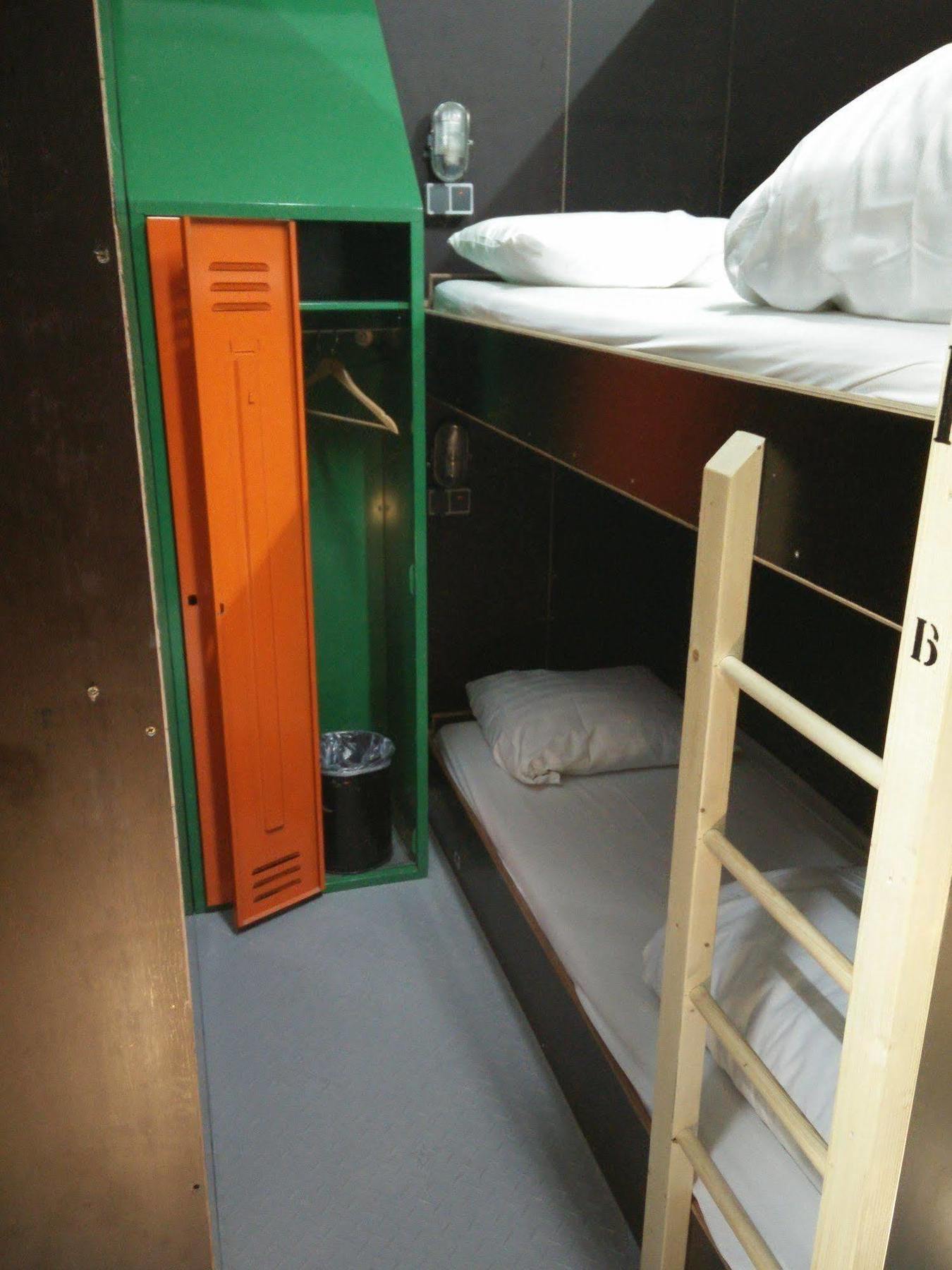 Stayokay Hostel Eindhoven - Blue Collar Ngoại thất bức ảnh