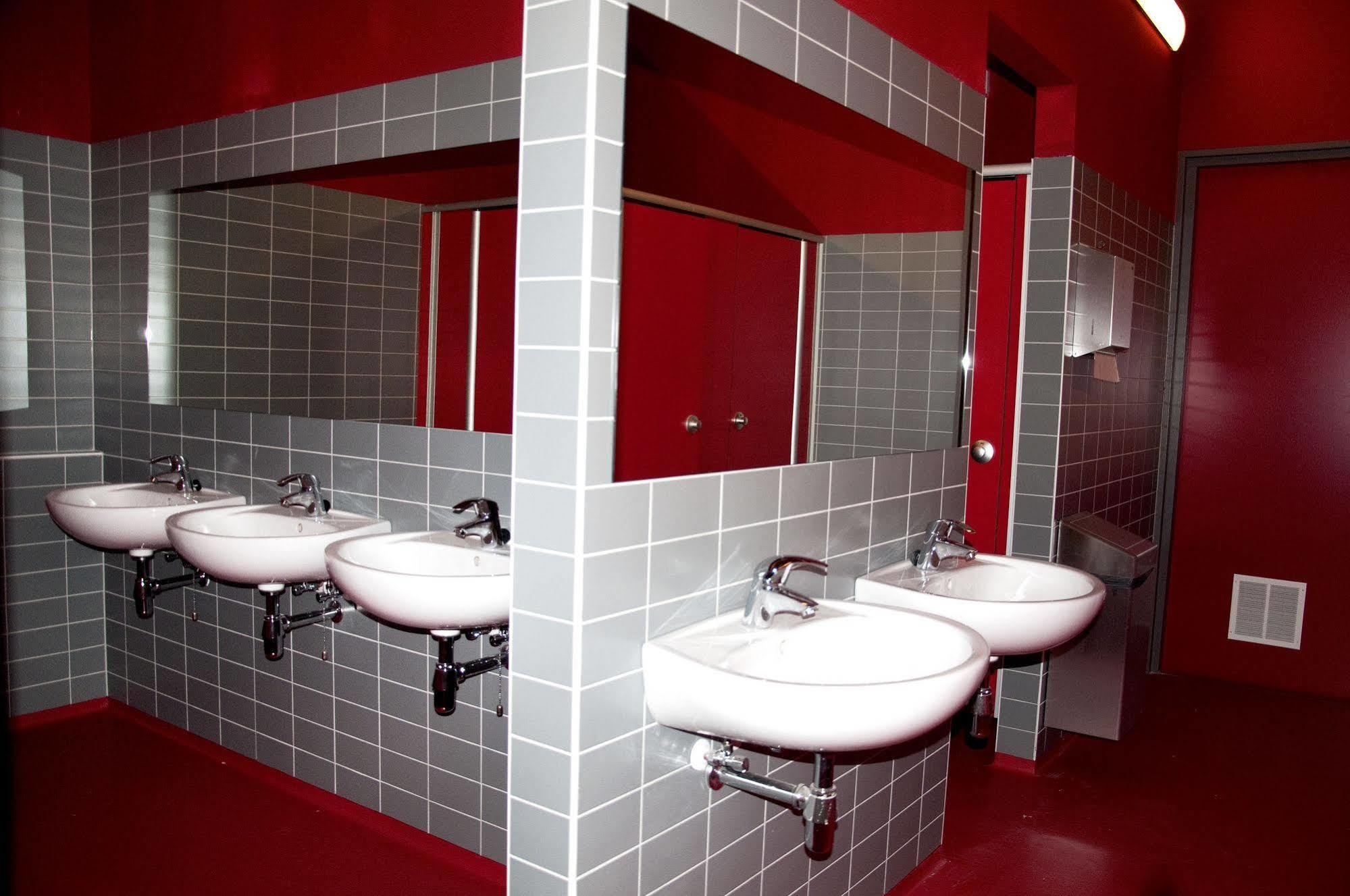 Stayokay Hostel Eindhoven - Blue Collar Ngoại thất bức ảnh