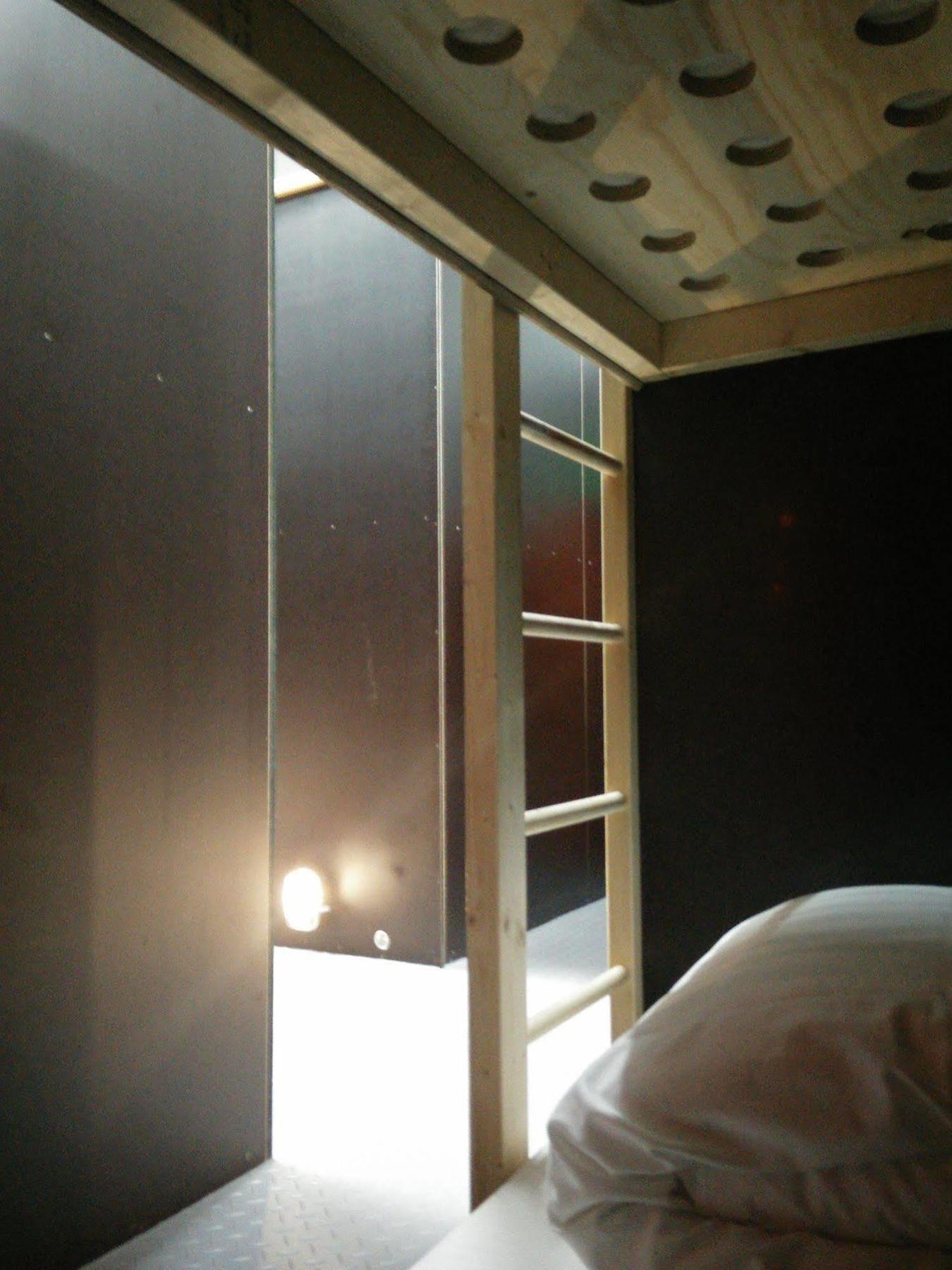 Stayokay Hostel Eindhoven - Blue Collar Ngoại thất bức ảnh