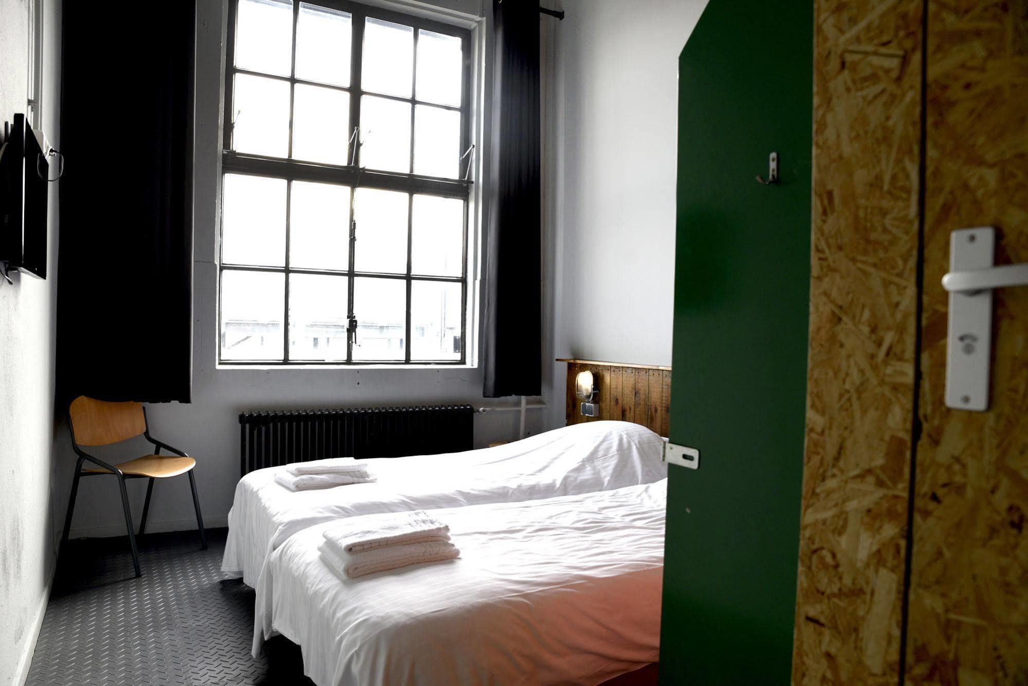 Stayokay Hostel Eindhoven - Blue Collar Ngoại thất bức ảnh